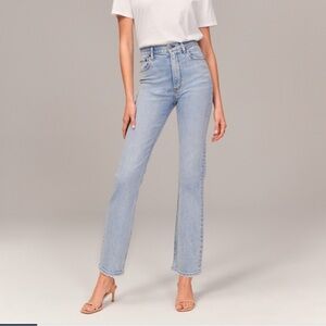 Abercrombie 90’s Ultra High Rise Slim Straight Jeans - medium/light wash - 26